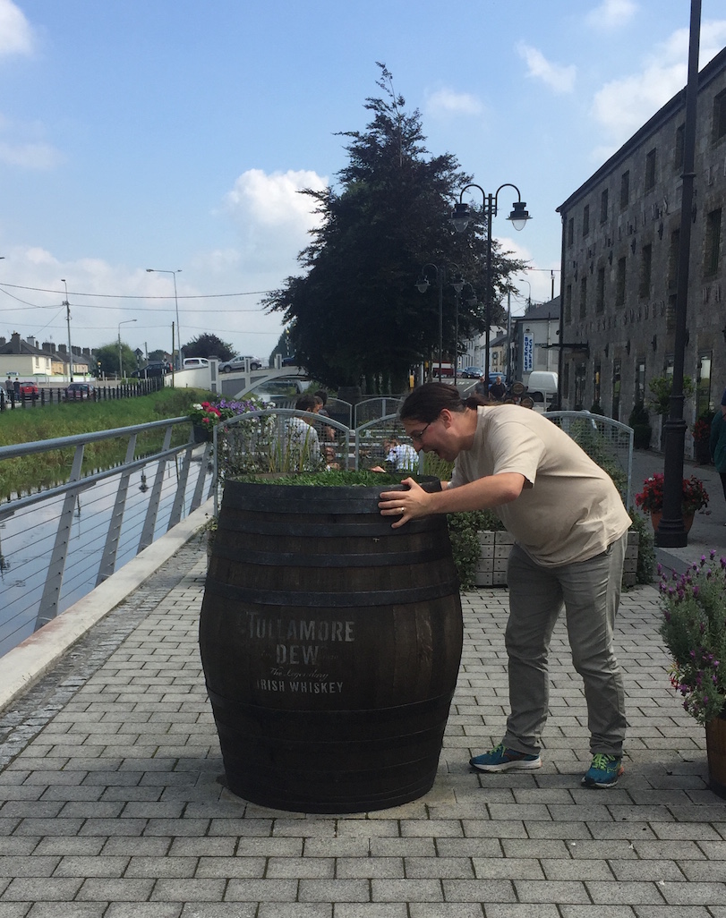 Lennart drinking his whiskey right out of the barrel